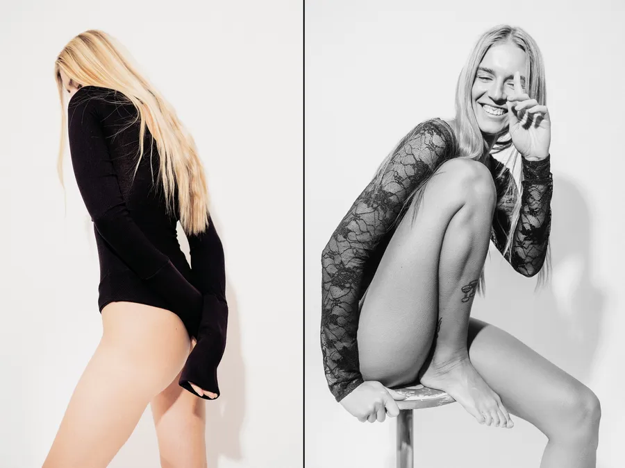 Diptyque noir et blanc : femme blonde penchée en body noir, puis assise riante sur un tabouret en dentelle noire