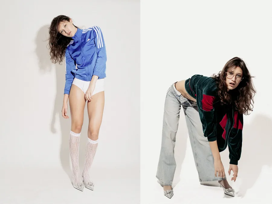 Diptyque : femme en veste de survêtement bleue et chaussettes en dentelle, puis penchée en jean baissé et veste velours