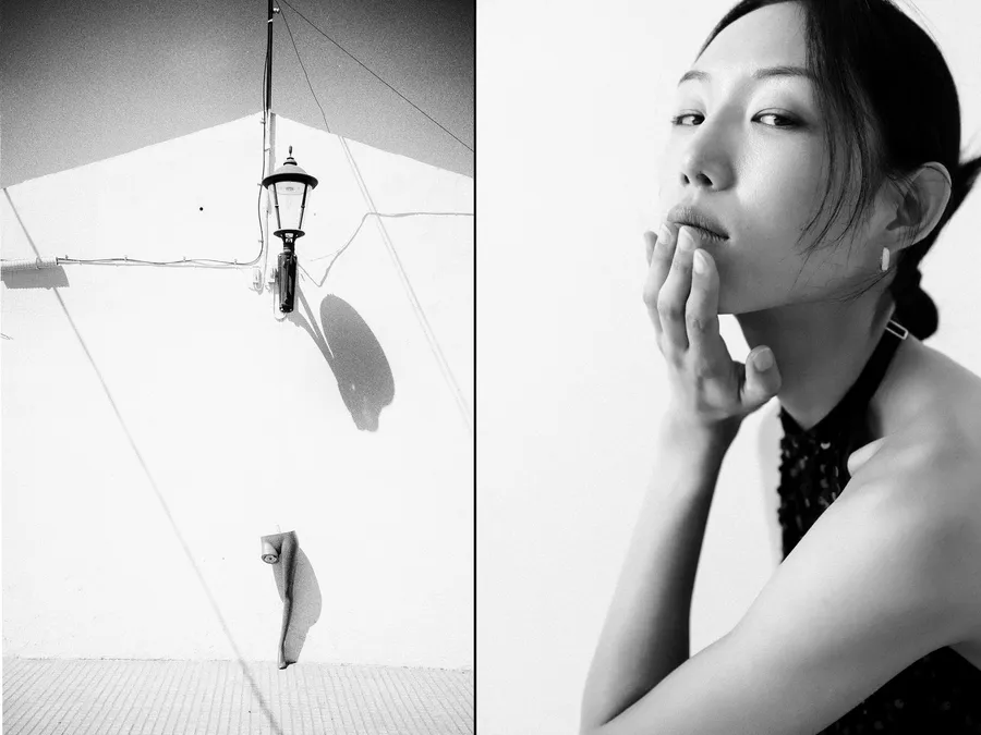 Diptyque noir et blanc : lampadaire et son ombre sur un mur blanc, et femme main contre la joue